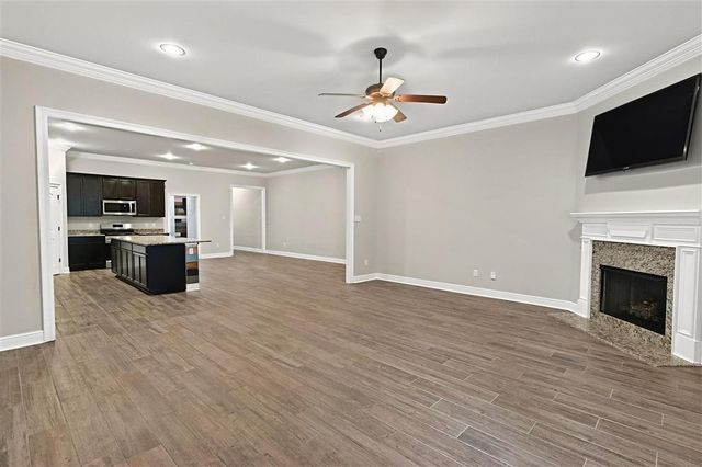 27 Walker Creek Dr Drive, Sulphur, LA 70663