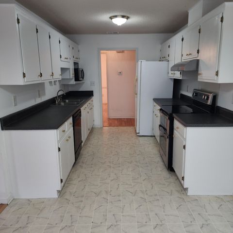 1526 E PINE RIDGE Drive, Hephzibah, GA 30815