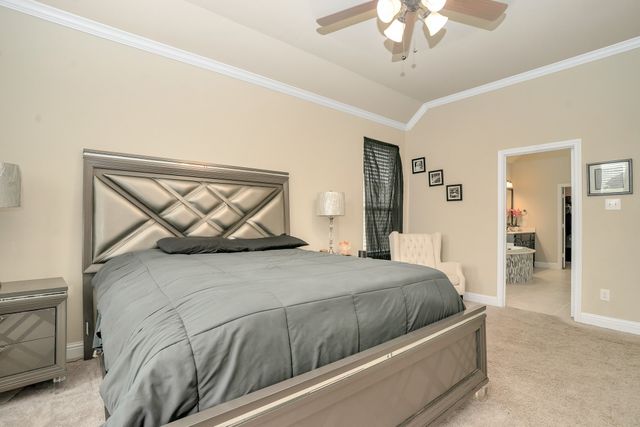 395 Strait Lane, Waxahachie, TX 75165