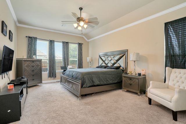 395 Strait Lane, Waxahachie, TX 75165