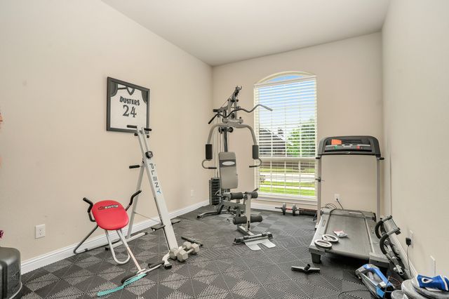 395 Strait Lane, Waxahachie, TX 75165