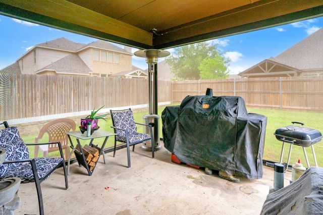 395 Strait Lane, Waxahachie, TX 75165