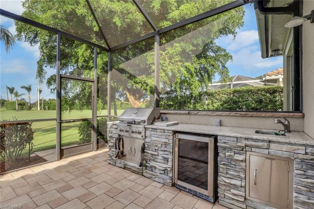 104 Forest Hills BLVD, Naples, FL 34113