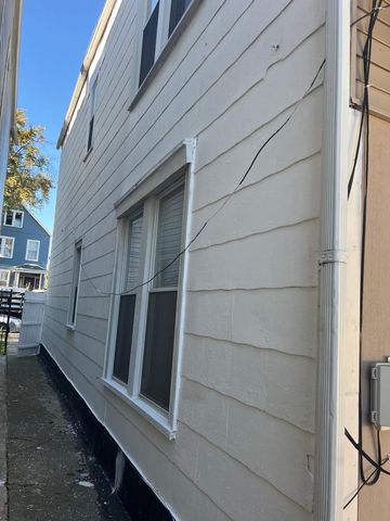 5243 S MAPLEWOOD Avenue, Chicago, IL 60632