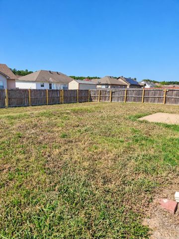 6218 McPherson Road, Little Rock, AR 72204