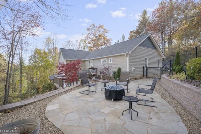 174 Bell Colony Road, Dillard, GA 30537