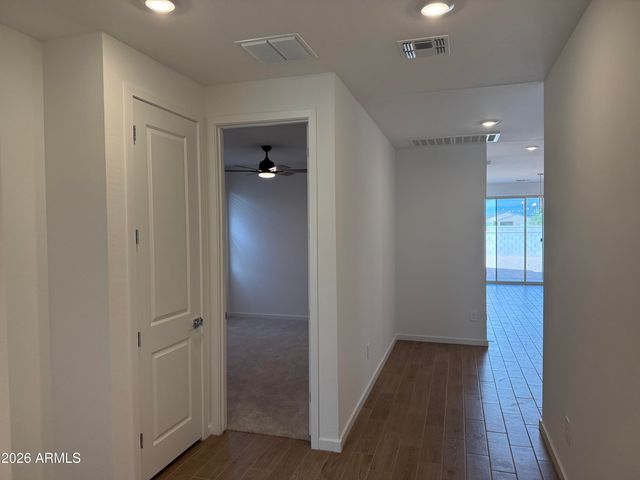 4426 W HUNTER Trail, San Tan Valley, AZ 85144
