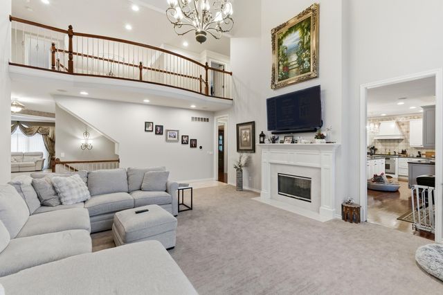 5520 Whitehall Boulevard, Rochester, MI 48306