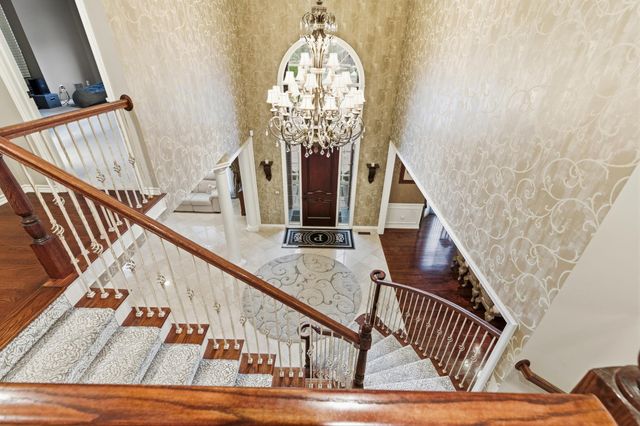 5520 Whitehall Boulevard, Rochester, MI 48306