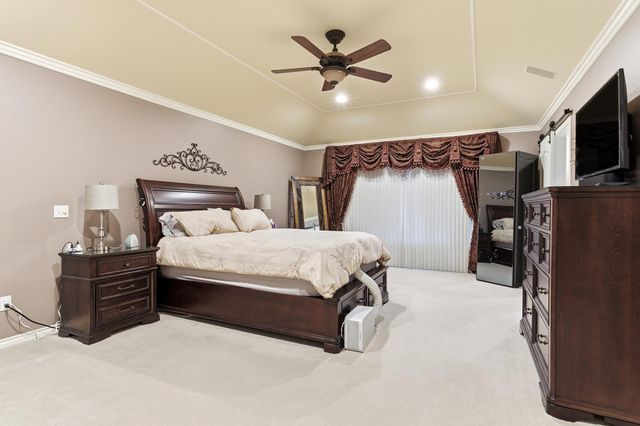 5520 Whitehall Boulevard, Rochester, MI 48306