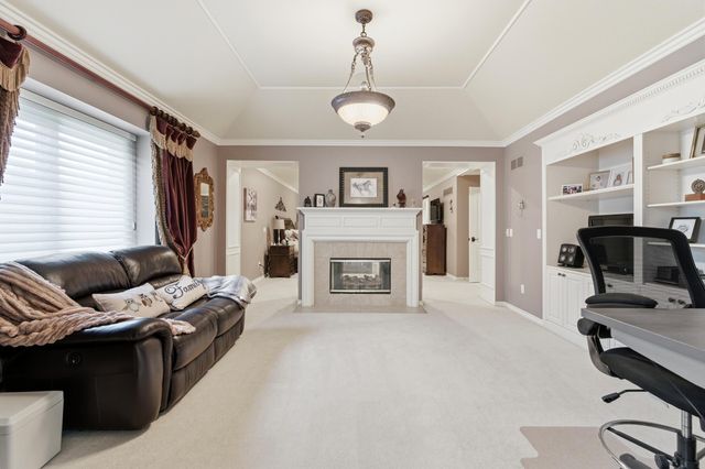 5520 Whitehall Boulevard, Rochester, MI 48306