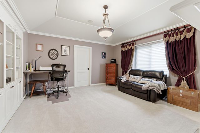 5520 Whitehall Boulevard, Rochester, MI 48306