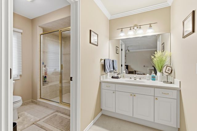 5520 Whitehall Boulevard, Rochester, MI 48306