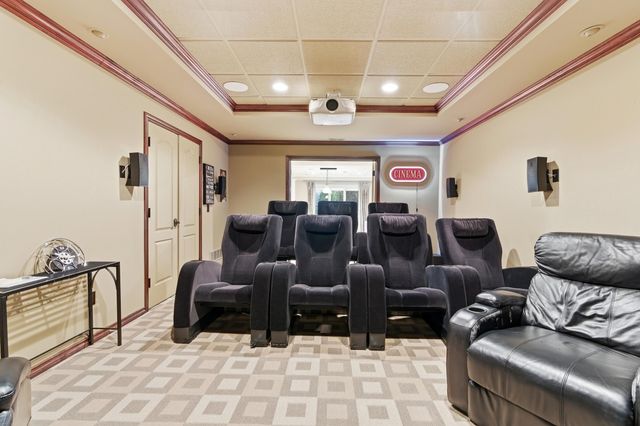 5520 Whitehall Boulevard, Rochester, MI 48306