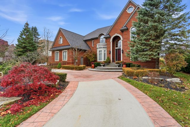 5520 Whitehall Boulevard, Rochester, MI 48306