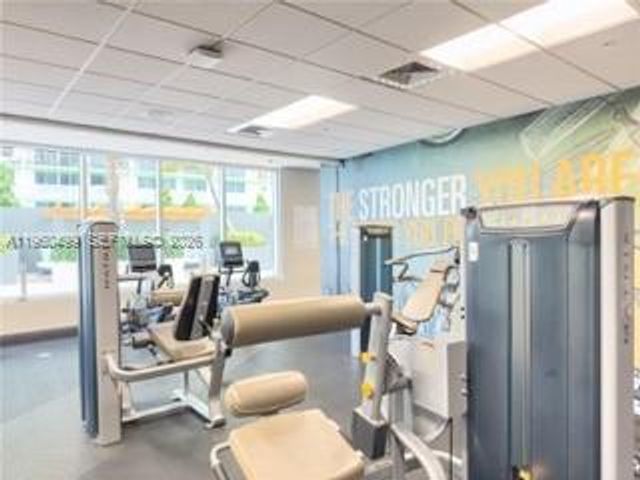 1750 N Bayshore Dr 2001, Miami, FL 33132
