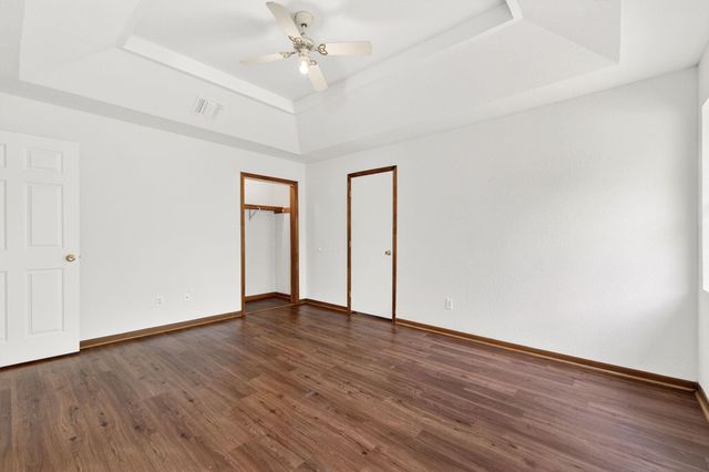 903 Travis ST, Lockhart, TX 78644