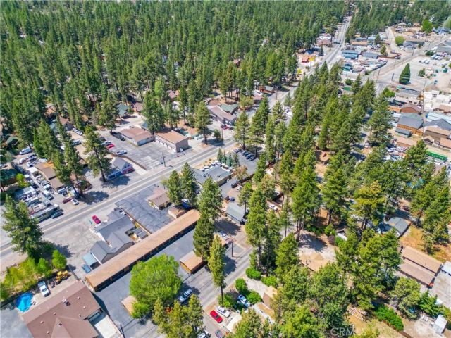 327 W Country Club, Big Bear City, CA 92314