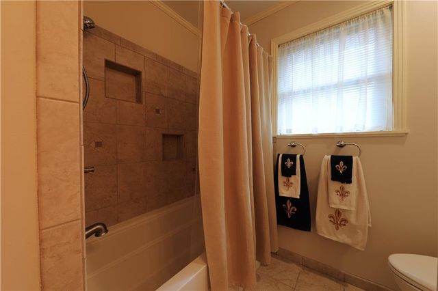 302 SWEETBRIAR Drive, Alexandria, LA 71303