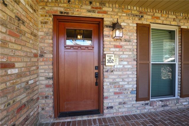 302 SWEETBRIAR Drive, Alexandria, LA 71303