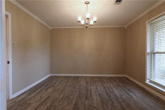 302 SWEETBRIAR Drive, Alexandria, LA 71303