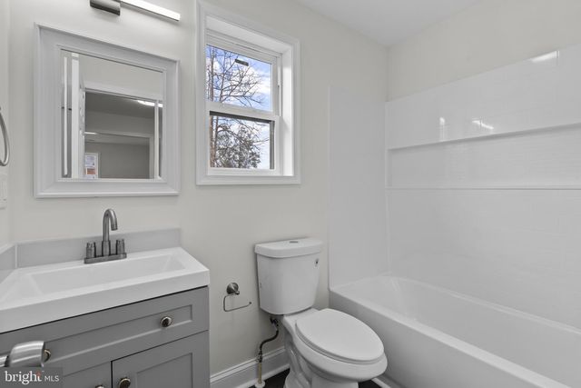 5617 36TH AVE, Hyattsville, MD 20782