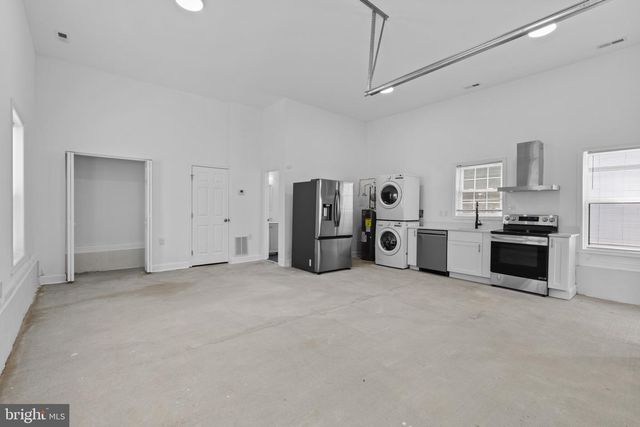 5617 36TH AVE, Hyattsville, MD 20782