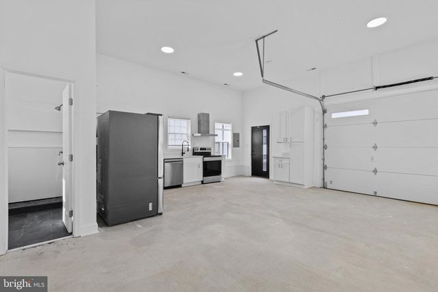 5617 36TH AVE, Hyattsville, MD 20782