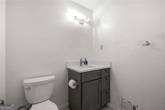5147 Charmant Place, Dunwoody, GA 30360