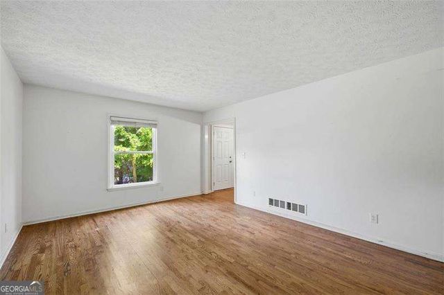 5147 Charmant Place, Dunwoody, GA 30360
