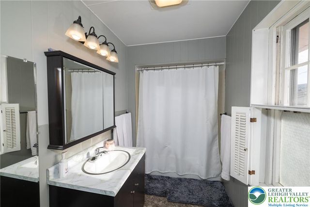 530 Chestnut Street, Emmaus Boro, PA 18049