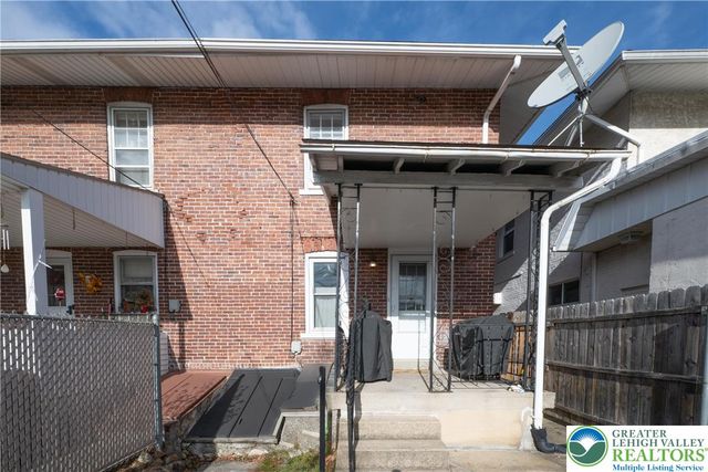 530 Chestnut Street, Emmaus Boro, PA 18049