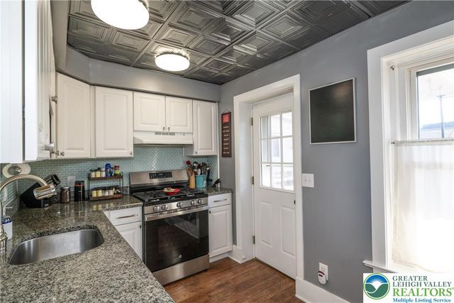 530 Chestnut Street, Emmaus Boro, PA 18049