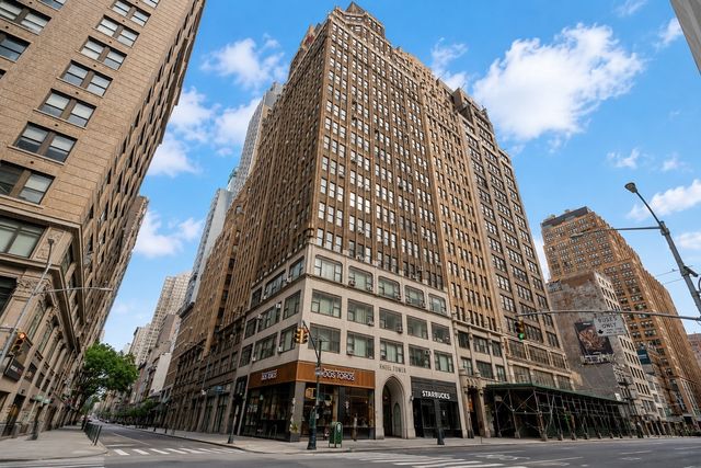 315 7th Ave Apt 17C, New York City, NY 10001