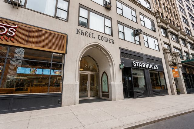 315 7th Ave Apt 17C, New York City, NY 10001