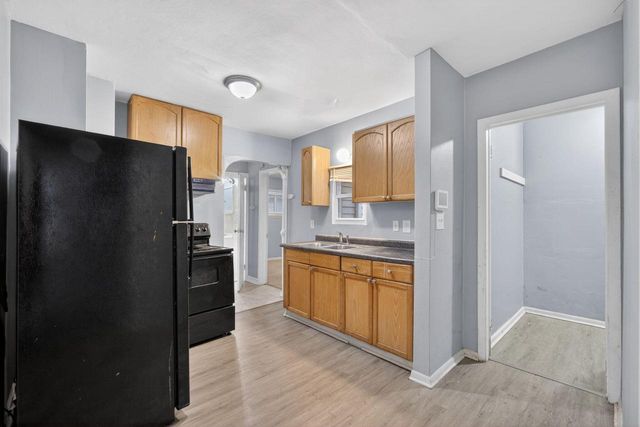 5238 N 49th STREET, Milwaukee, WI 53218