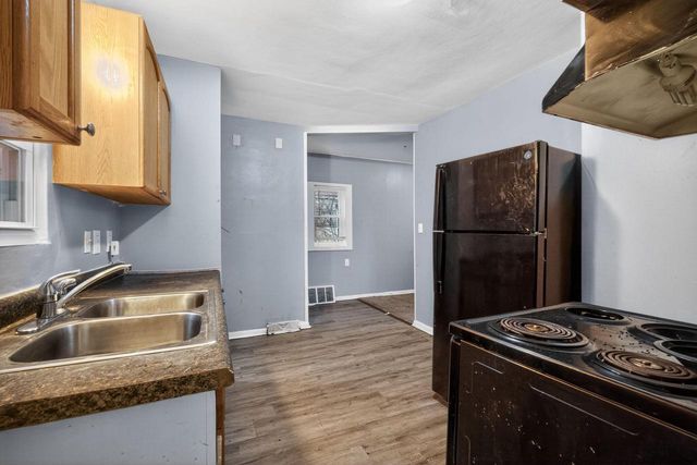 5238 N 49th STREET, Milwaukee, WI 53218