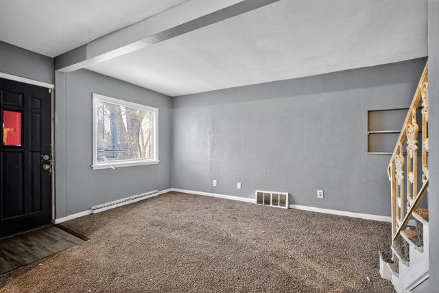 5238 N 49th STREET, Milwaukee, WI 53218