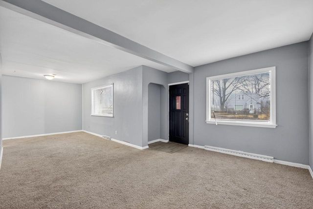 5238 N 49th STREET, Milwaukee, WI 53218