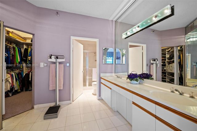 19101 NE 36th Ct 112, Aventura, FL 33180