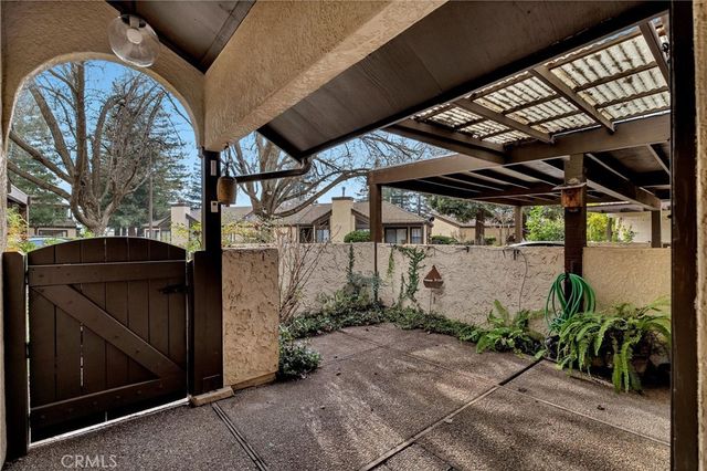 17 Sierra Lakeside, Chico, CA 95928