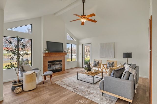 17 Sierra Lakeside, Chico, CA 95928