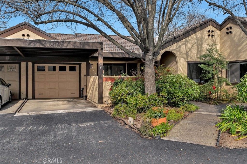 17 Sierra Lakeside, Chico, CA 95928