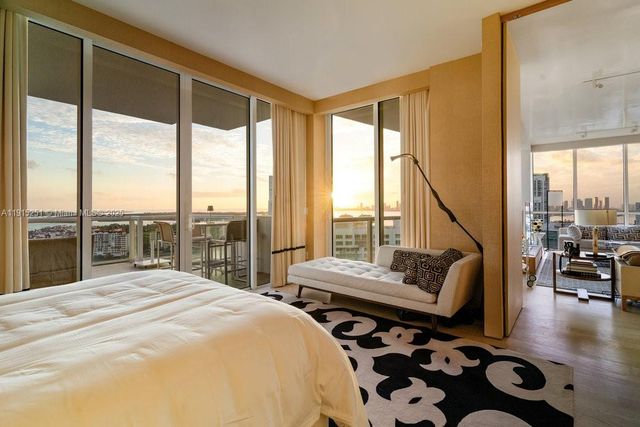 50 S Pointe Dr 2703, Miami Beach, FL 33139