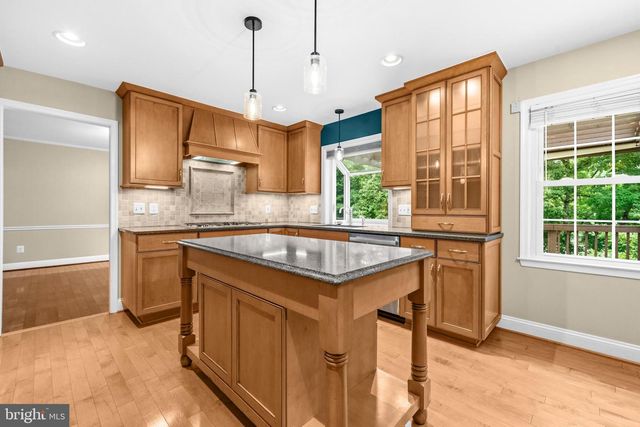 9684 CHURCH WAY, Burke, VA 22015