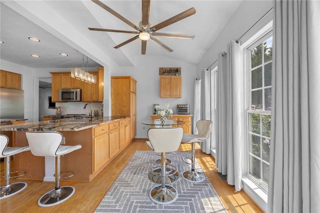 777 Duck Holw, Victor, NY 14564