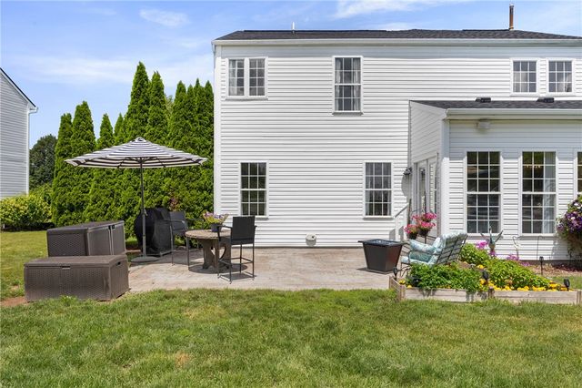 777 Duck Holw, Victor, NY 14564