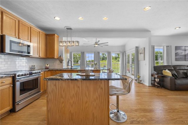 777 Duck Holw, Victor, NY 14564