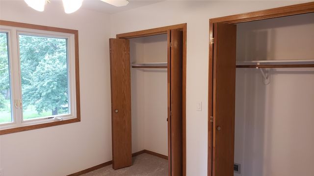 4422 Palm Avenue, Des Moines, IA 50310