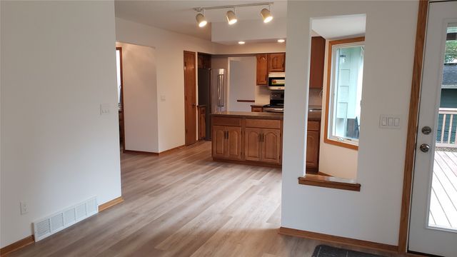 4422 Palm Avenue, Des Moines, IA 50310